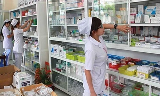 Giá thuốc tăng và tình trạng thiếu thuốc khiến công tác chữa trị bệnh nhân gặp khó khăn