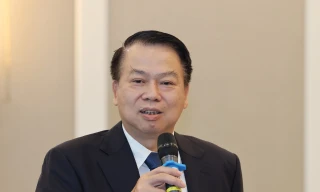 Gọi vốn 'cá mập' vào chứng khoán