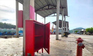 Hệ thống chữa cháy nhưng không có thiết bị bên trong