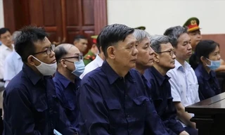 Các bị cáo tại phiên tòa phúc thẩm ngày 27/3. Ảnh: PV