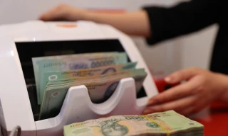 Tăng khả năng tiếp cận vốn cho doanh nghiệp nhỏ và vừa: Một mình ngân hàng không gánh nổi