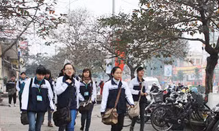 Ngày mai, học sinh THPT Hà Nội mới phải học đến 19h