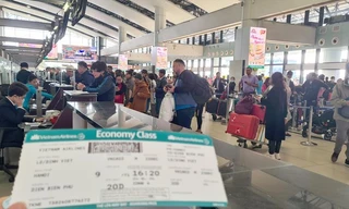 Vé máy bay từ TPHCM đang ‘cháy khét’ bất ngờ giảm mạnh 