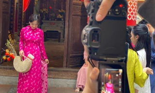 Kiếm bộn tiền với trào lưu chụp ảnh Tết Hà Nội