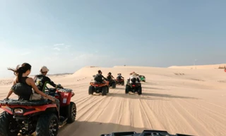 Chuyện nhớ đời khi đi xe địa hình vượt cồn cát ở Phan Thiết 