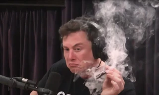 Tỷ phú Elon Musk phát biểu gây sốc về ma túy 