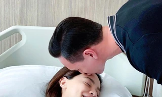 Kim Lý hé lộ hình ảnh Hà Hồ sau sinh cùng lời cảm ơn ngọt ngào 