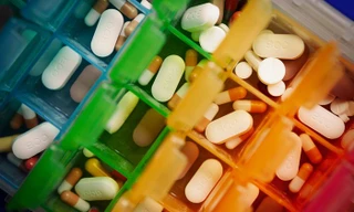 Những loại thuốc 'cứu mạng', nhà nào cũng nên trữ cho kỳ nghỉ Tết 