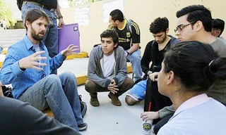 Phong trào "Chiếm lấy phố Wall" lan tới nhiều trường ĐH ở Mỹ