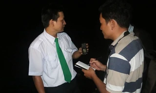 Anh Hồ Trọng Ninh, tài xế taxi Mai Linh kể lại sự việc tên Nghĩa điện thoại anh tới đồi 30 để chở vào Quảng Nam với PV trong rạng sáng ngày 7/8.