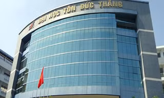 Trường Tôn Đức Thắng dừng việc tự phong Giáo sư