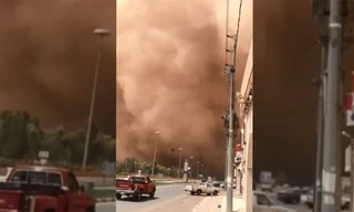 Clip bão cát kinh hoàng như ngày tận thế