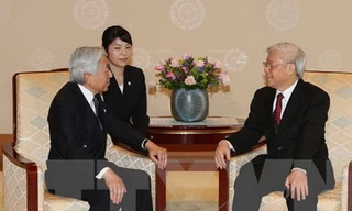 Nhật hoàng Akihito đón tiếp Tổng bí thư Nguyễn Phú Trọng hôm nay. Ảnh: TTXVN.