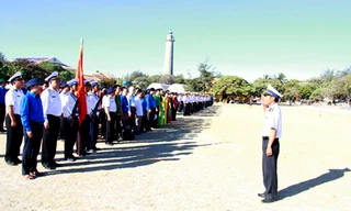 Cận cảnh lễ chào cờ trọng thể trên đảo Song Tử Tây