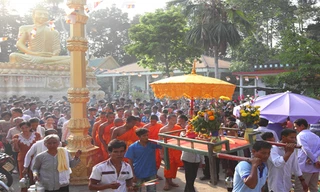 Về Trà Vinh ăn Tết Chol Chnam Thmay