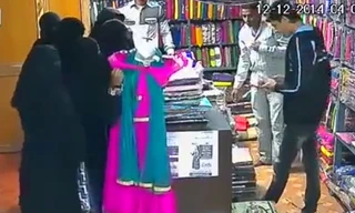 “Quái nữ” váy đen trộm đồ nhanh như chớp