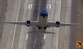 Mãn nhãn màn biểu diễn của Boeing 787-9 Vietnam Airlines