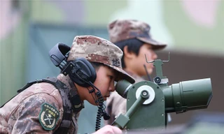 Những 'bông hồng thép' ở đại đội tên lửa Trung Quốc