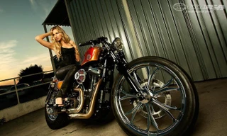 Người đẹp Mỹ khoe dáng chuẩn bên xế độ Harley Forty-Eight