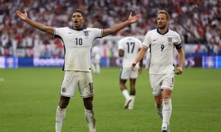 Highlights Anh vs Slovakia: Jude Bellingham cứu rỗi, 'Tam sư' nhọc nhằn giành vé vào tứ kết
