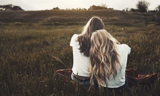 Nếu đã tìm thấy ai đó rất hiểu bạn, hãy giữ người ấy bên mình thật chặt nhé!