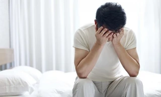 “Cậu nhỏ” sưng đau, nam thanh niên giật mình khi biết nguyên nhân từ “bạn gái trên mạng“