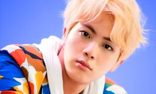 Vẫn biết Jin (BTS) là trai đẹp “cực phẩm”, nhưng “tự luyến” đến mức này thì “cạn lời” thật