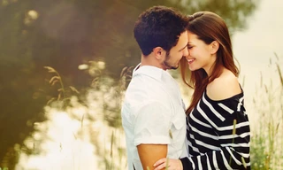 Những điều con gái chớ nên bỏ qua để tình cảm “đôi trẻ” luôn bền chặt