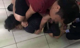 Đối tượng Giang bị khống chế ngay sau khi gây án.