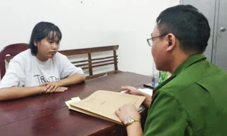 Cô gái C.T.U tới làm việc với công an trước đó