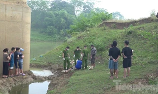 Nam sinh lớp 11 nhảy cầu tự tử ở Thanh Hoá