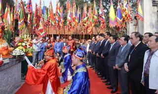 Hàng nghìn người tưởng nhớ nữ Anh hùng dân tộc Triệu Thị Trinh