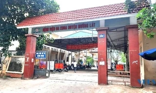 Vụ ký hồ sơ khống cho 18 sinh viên y dược ở Thanh Hóa: Xem xét kỷ luật nguyên giám đốc bệnh viện