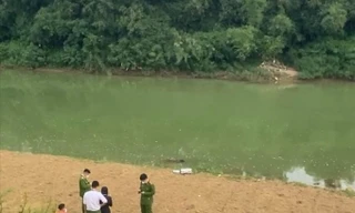 Phát hiện thi thể người phụ nữ nổi trên sông Bưởi ở Thanh Hóa
