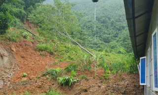 Thanh Hóa công bố tình huống khẩn cấp sạt lở nhiều nơi