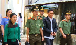 Chục cán bộ bệnh viện tâm thần ‘rủ nhau’ bán thuốc của bệnh nhân lấy tiền chia nhau