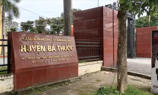 Một trưởng phòng ở Thanh Hóa bị kỷ luật vì có 2 con riêng