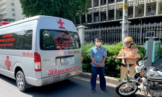 Thanh Hóa xuất hiện tình trạng phương tiện giao thông tự ý sử dụng còi, cờ, đèn ưu tiên