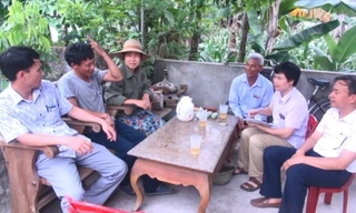 Hàng nghìn người tự nguyện không nhận tiền hỗ trợ khó khăn do dịch COVID-19