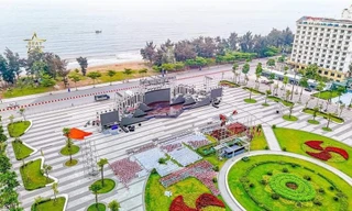 Công an Thanh Hóa cấm đường để phục vụ khai mạc lễ hội du lịch biển Sầm Sơn