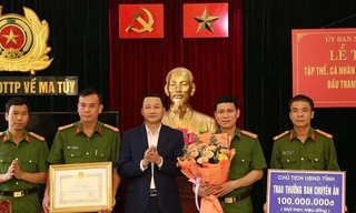 Thanh Hoá: Khen thưởng lực lượng phá hai chuyên án ma tuý lớn