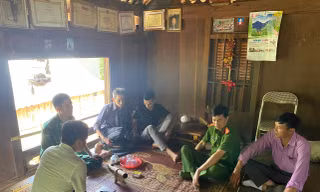 Tăng cường đấu tranh phản bác các quan điểm sai trái ở vùng biên giới Mường Lát