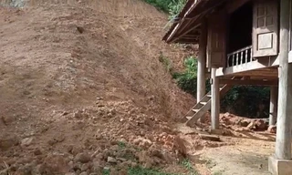 Nhiều hộ dân vùng biên giới Bát Mọt mòn mỏi chờ đi khỏi vùng nguy cơ cao về sạt lở, lũ quét