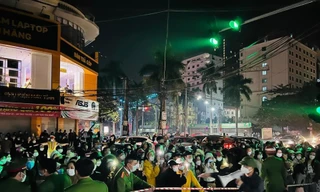 Nữ sinh bị đánh đập tại cửa hàng thời trang: Chủ cửa hàng và nhiều người bị điều tra 