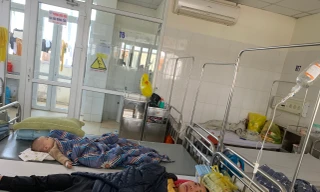 Vụ nhiều học sinh đau bụng nhập viện ở Thanh Hoá: Nhà trường báo cáo gì?