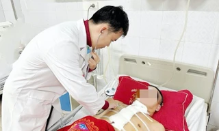 Thanh Hoá: Người đàn ông nguy kịch vì mảnh gỗ đâm thủng động mạch