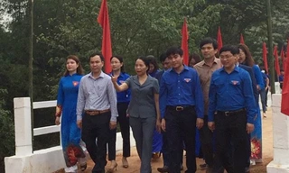 Khánh thành cầu mới giúp hàng trăm trẻ đến trường mùa mưa lũ