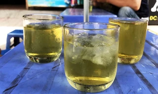 Chống dịch COVID-19, tạm dừng hoạt động các quán trà đá vỉa hè