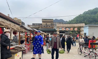 Chợ Tết xưa tại làng cổ nghìn năm tuổi ở xứ Thanh