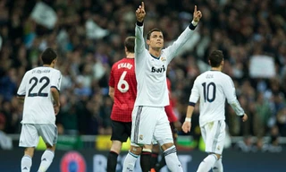 Ronaldo ghi bàn, Real vẫn không thể đánh bại MU
